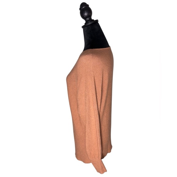 BE COOL Women's Round Neck Sweater Size S/M Light Orange - Picture 3 of 8